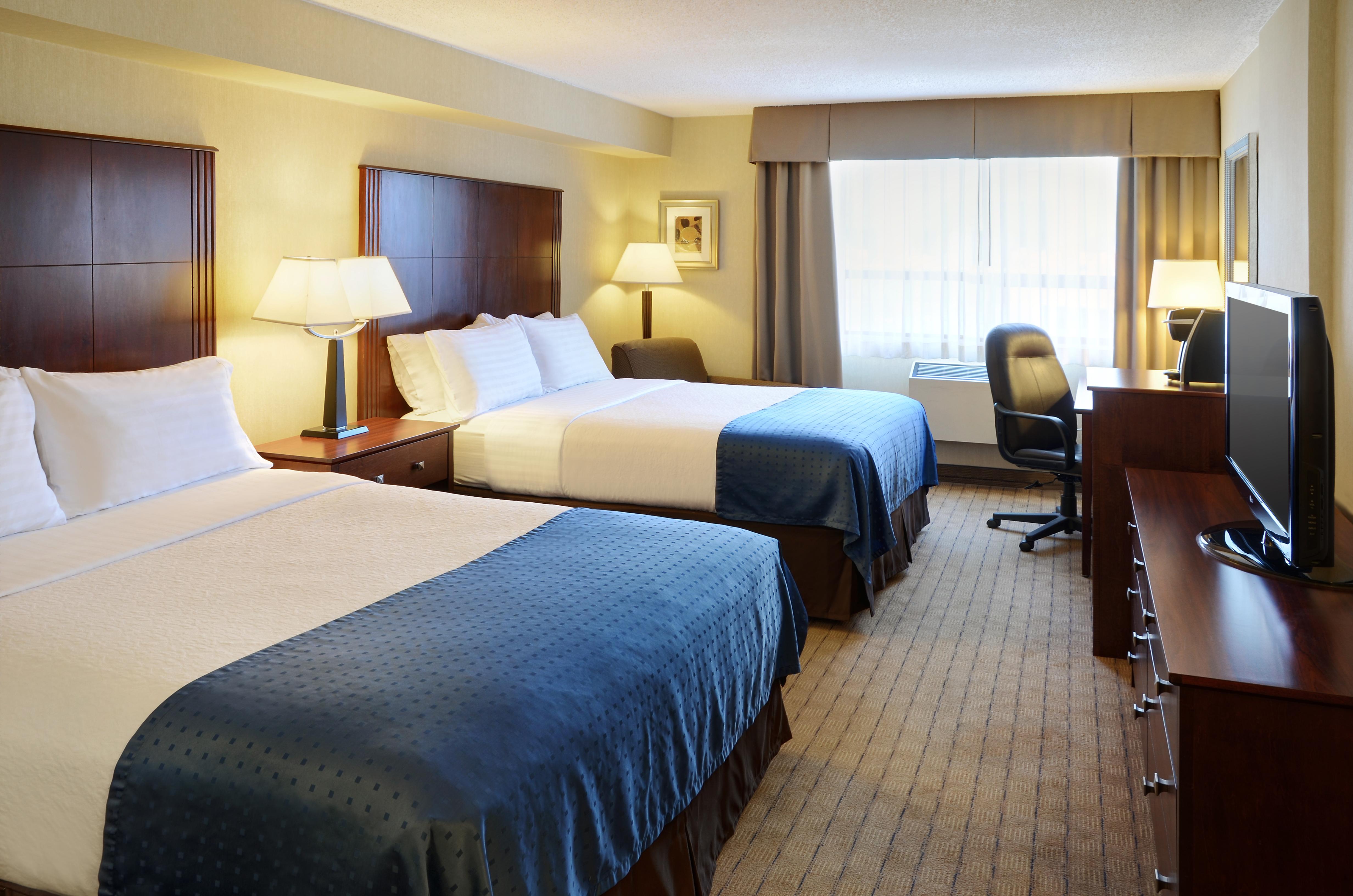 Holiday Inn & Suites Winnipeg Downtown By Ihg Bagian luar foto