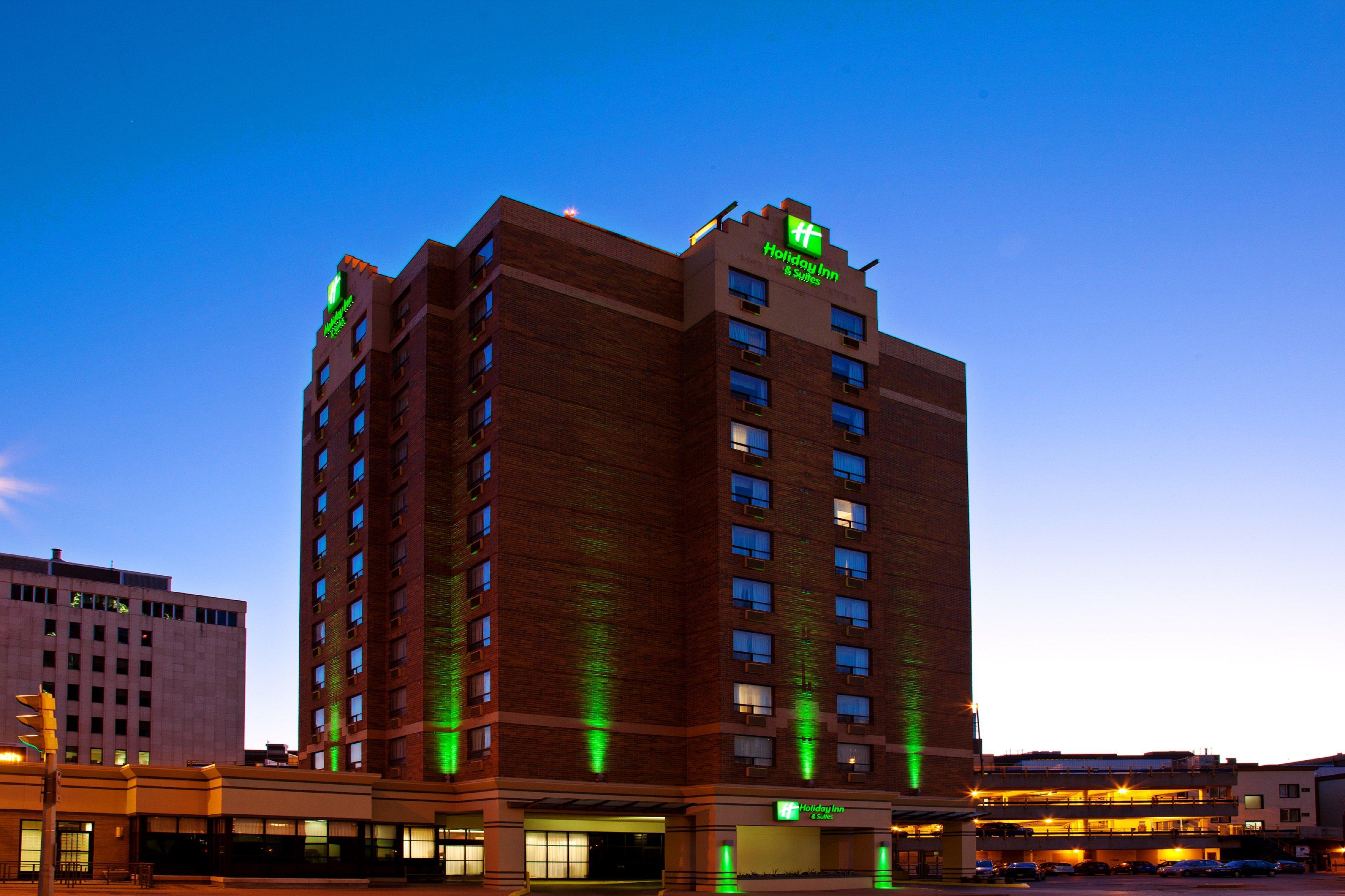 Holiday Inn & Suites Winnipeg Downtown By Ihg Bagian luar foto