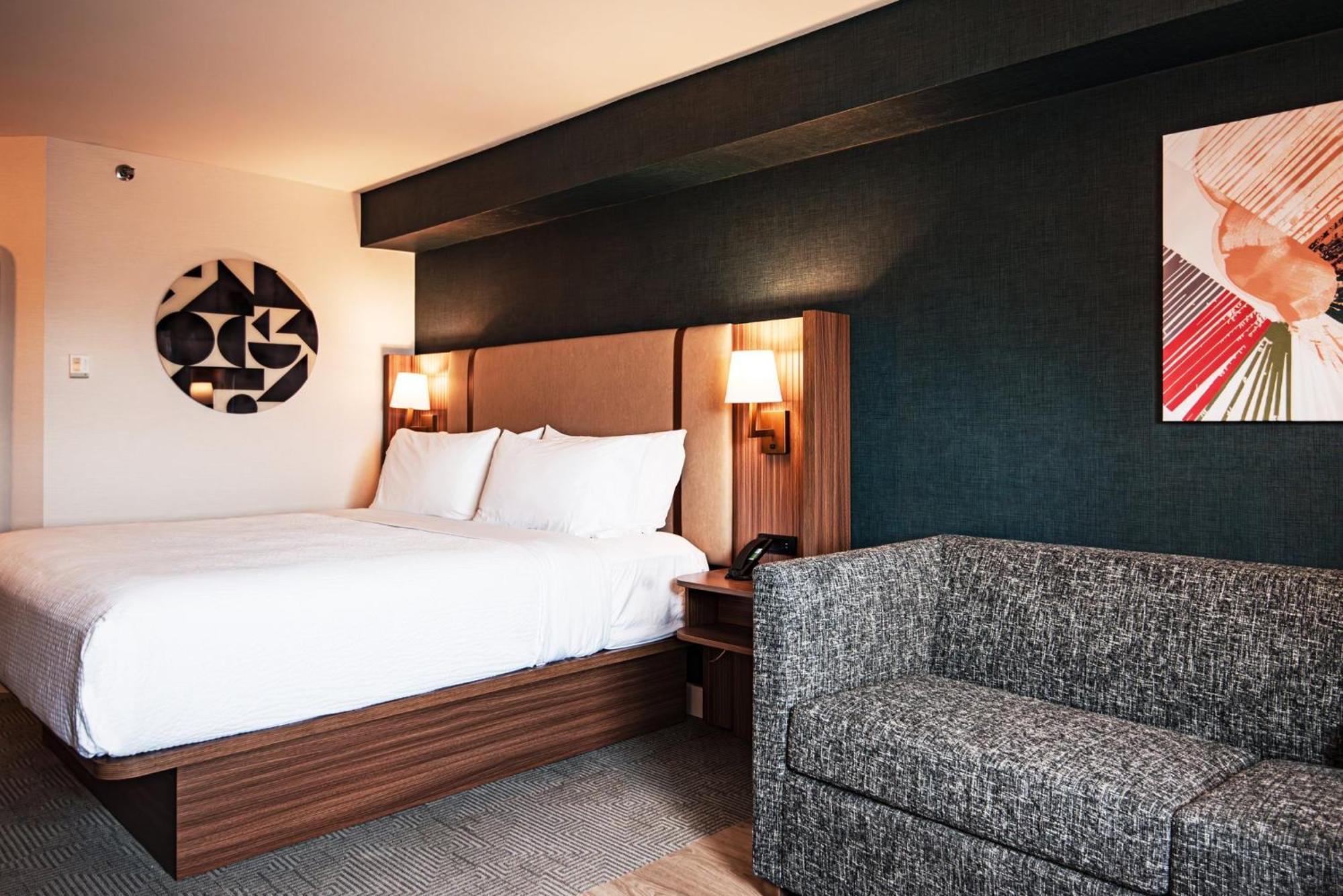 Holiday Inn & Suites Winnipeg Downtown By Ihg Bagian luar foto