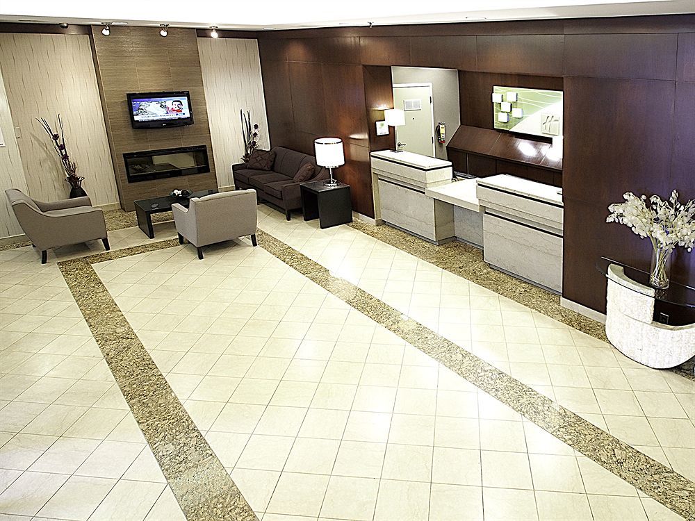 Holiday Inn & Suites Winnipeg Downtown By Ihg Bagian luar foto